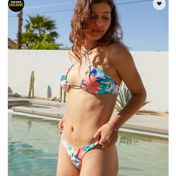 NWT 2 PC O’Neill Abbie Floral Bikini - Picture 1 of 15